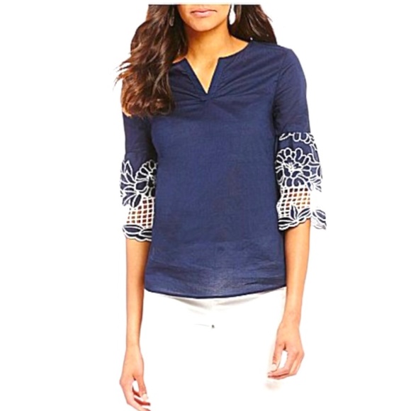 Ivanka Trump Tops - Ivanka Trump  Bell Sleeve Peasant Blouse